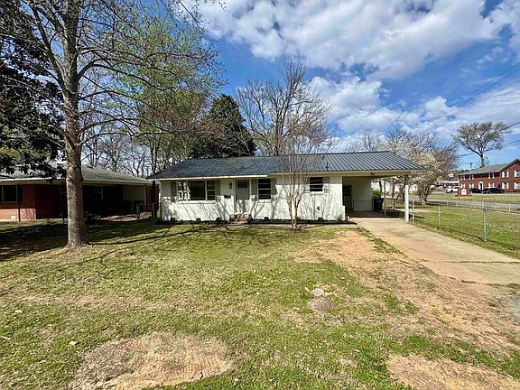 3rd image of 1204 Harton St