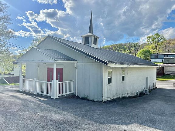 100 & 101 Square St, Bluefield, VA 24605 | MLS #53074 | Zillow