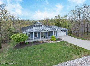 38 Highline Rd, Lake Ozark, MO 65049