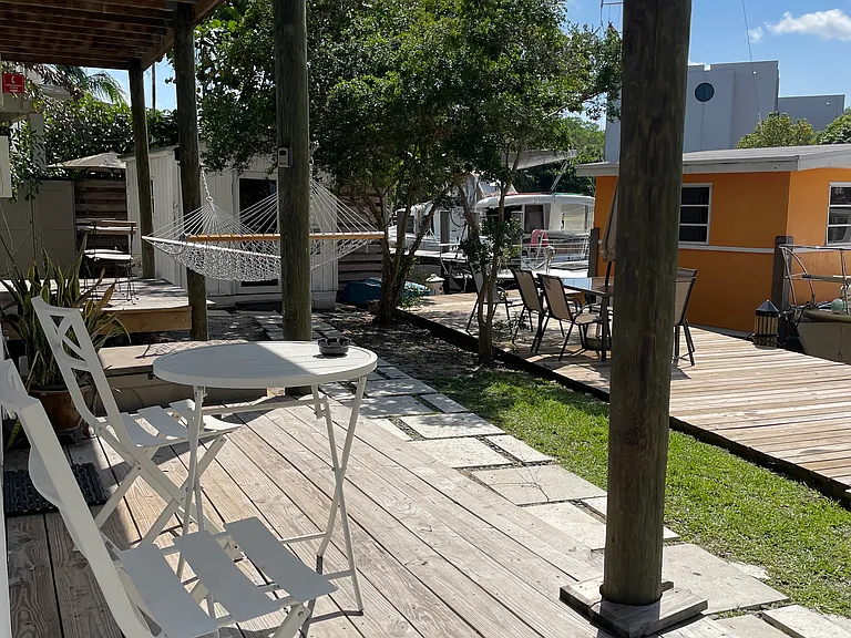 1550 Argyle Dr #2 — Photo 10