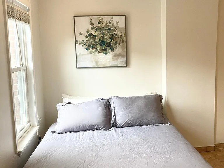 2427 Madison Sq #2 — Photo 5