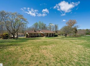 569 Edens Rd, Pickens, SC 29671