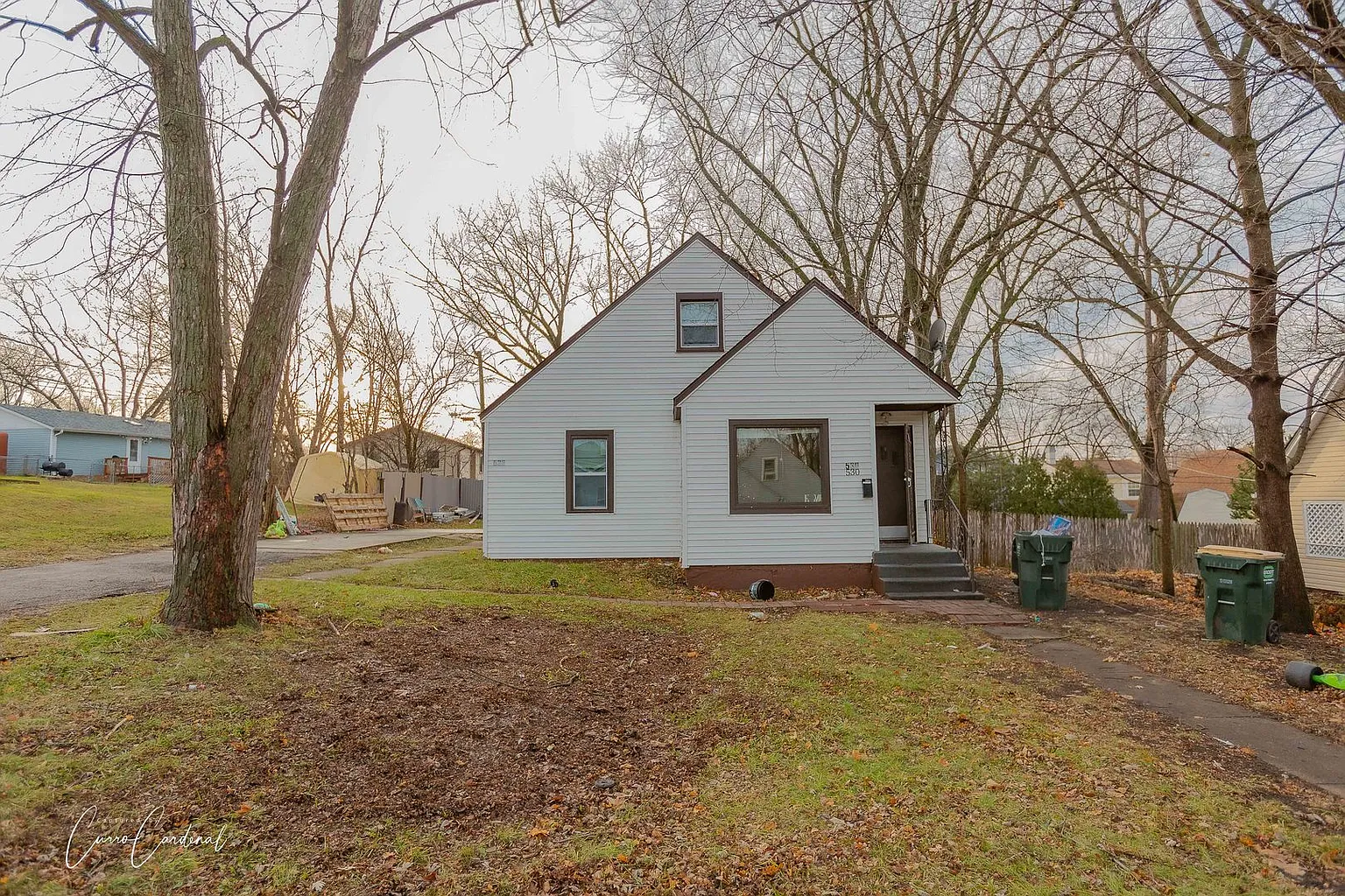 530 Grandview Dr photo 1