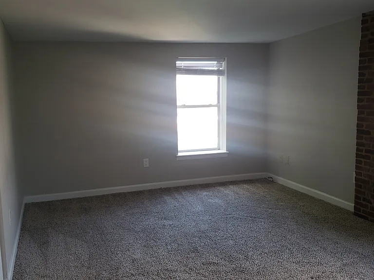 1017-1019 Shenandoah Ave #A — Photo 12