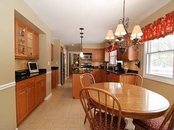 4th image of 21620 Hidden Valley Dr
