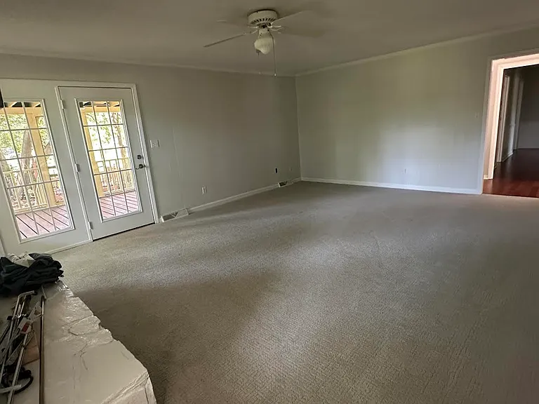 8422 Wonderwood Ln — Photo 15