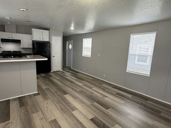 4th image of 9302D Michael Ln #437