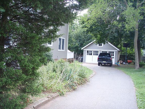 2 Car Garage