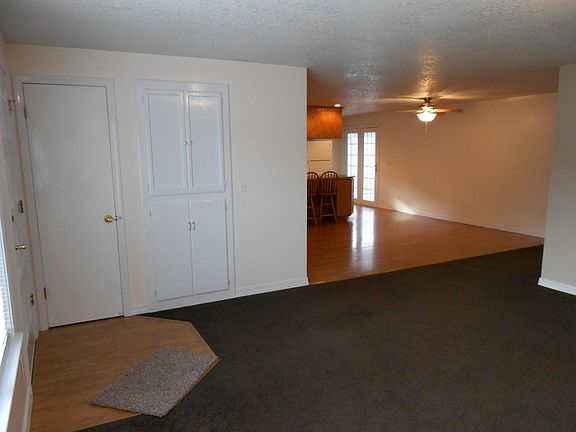 Open Living Area