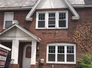 11243 205th St, Saint Albans, NY 11412