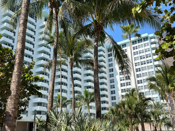 2899 Collins Ave, Miami Beach, FL