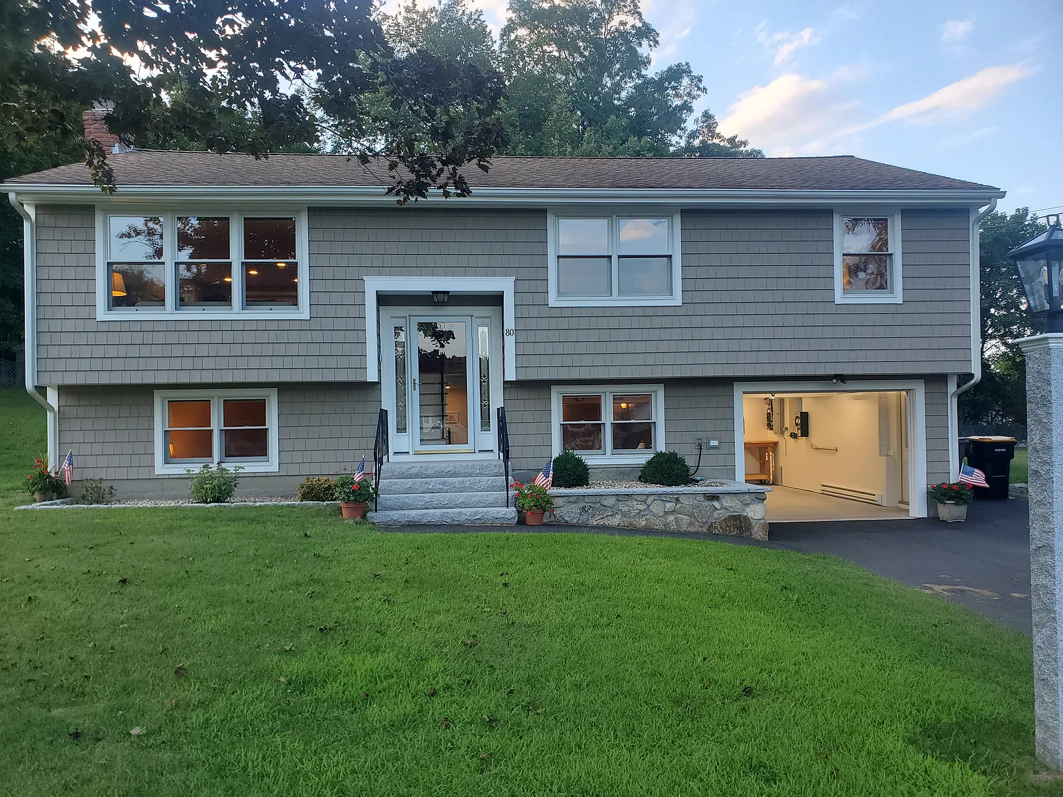 3 bed, 1800 sqft, $4,300 — Photo 1