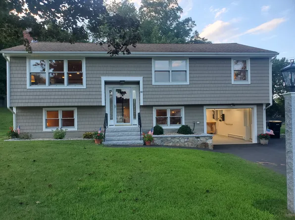 80 Apple D Or Rd, Framingham, MA 01701