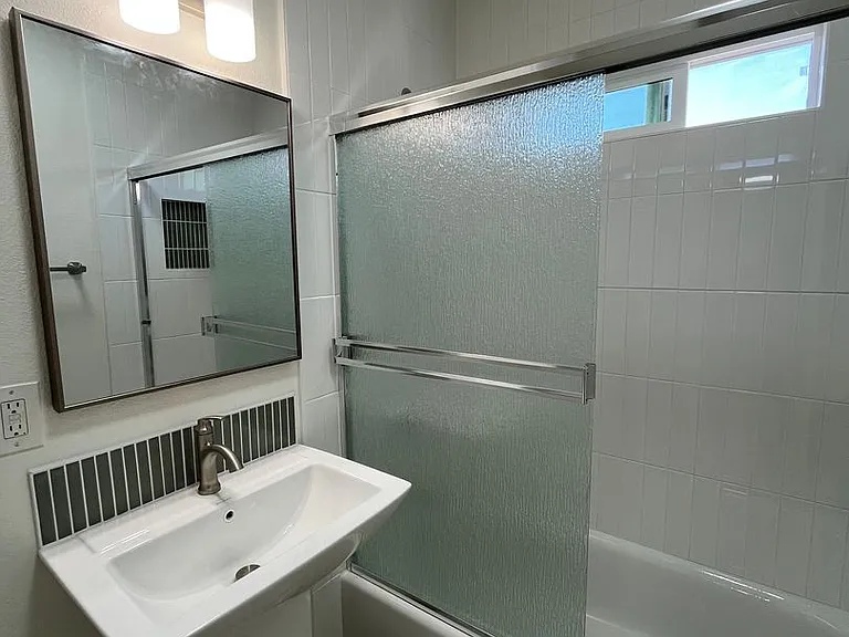 cmr3008 — Photo 11