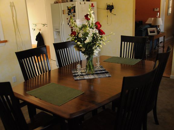 4th image of 4880 Hawley Dr