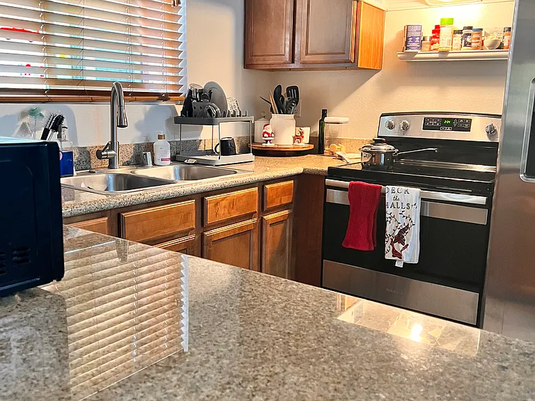 830 W Lincoln Ave #265 — Photo 5
