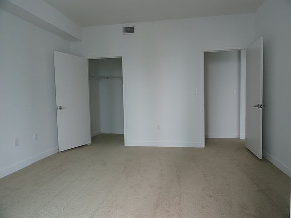 5th image of 1111 SW 1st Ave APT 2318