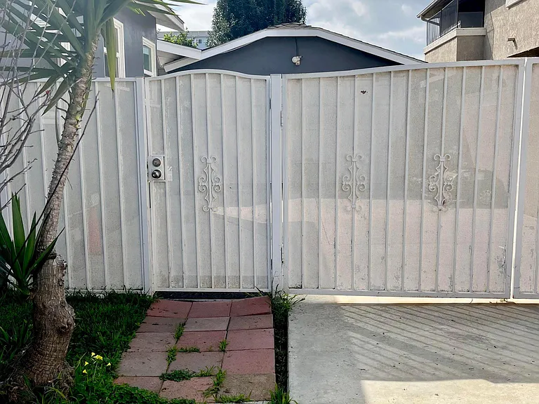 9550 Mayne St #B — Photo 3
