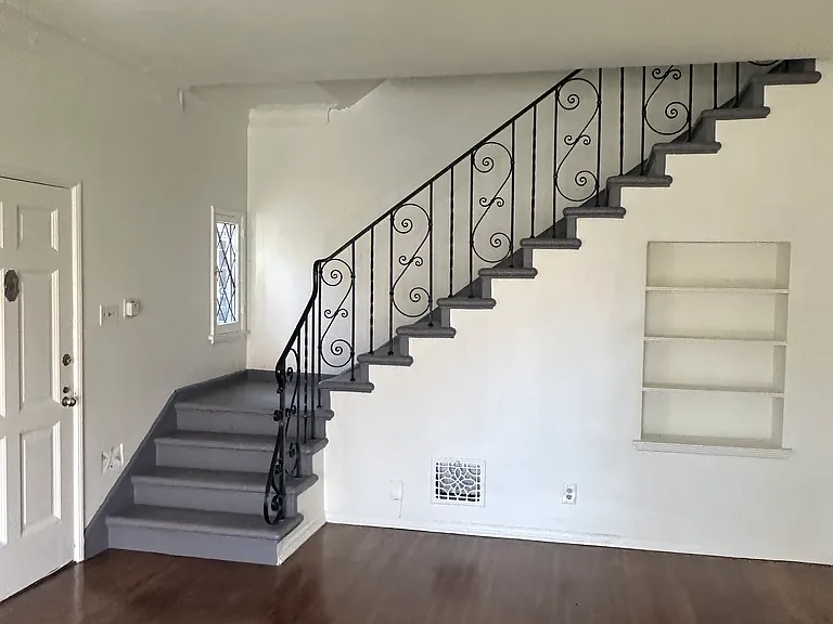 1227 S Crescent Heights Blvd #1227 — Photo 3