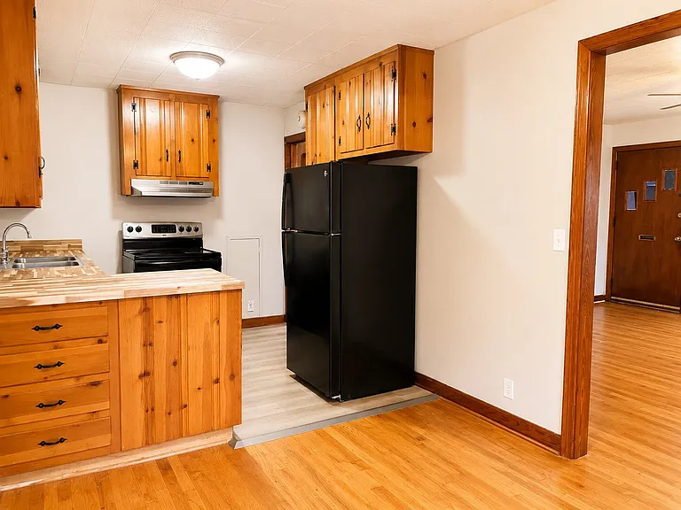 3330 Sharon Dr — Photo 19