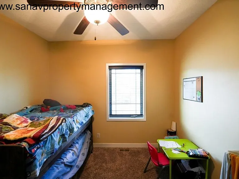 14820 Horton Ave — Photo 15