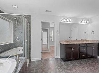 3457 S Beaver Ln, Raleigh, NC 27604