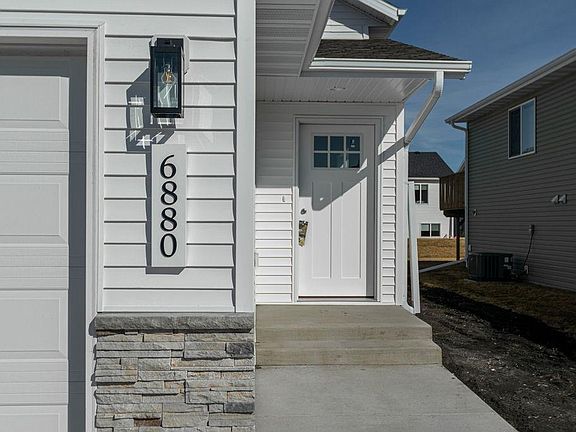 4th image of 6880 Thomas St