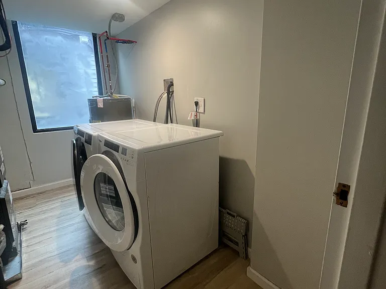 200 Broad St #3B — Photo 10