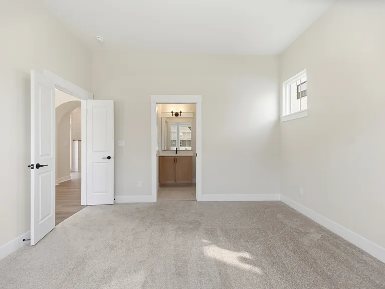 917 Calhoun Way — Photo 14