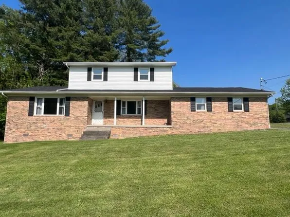 143 2nd St, Shady Spring, WV 25918