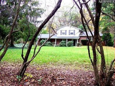 859 Spring Water Dr, Akron, OH, 44333