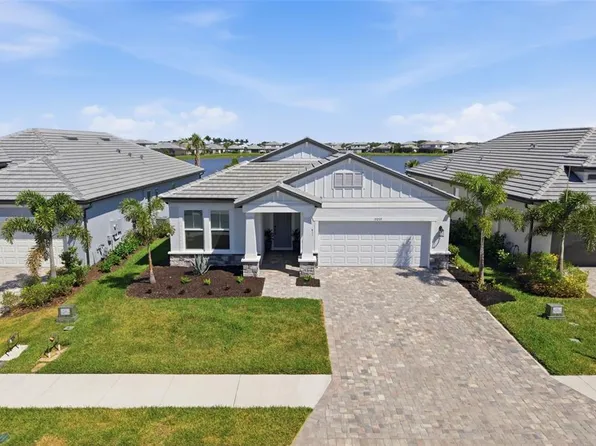 17237 Savory Mist Cir, Bradenton, FL 34211
