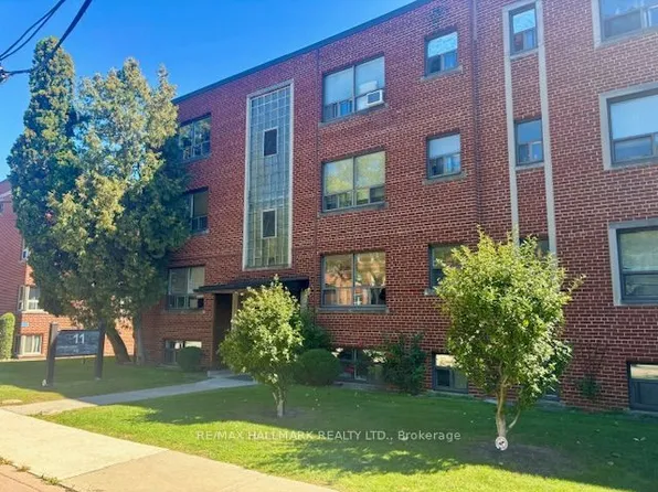 11 Anglesey Blvd, Toronto, ON