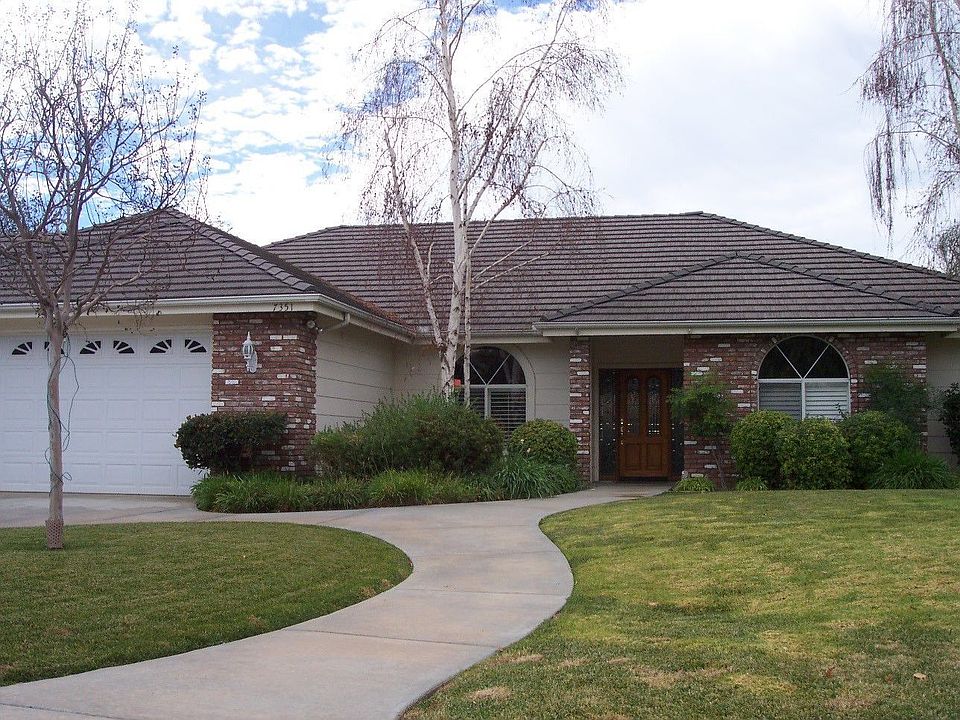 Courtesy of Mary Ann Mallory Park Place Realty