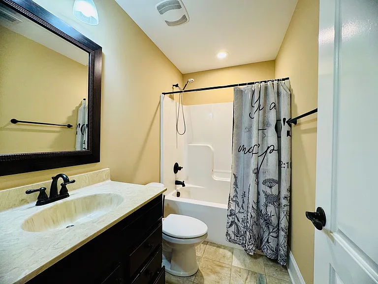 3658 Pleasants Ridge Dr — Photo 23
