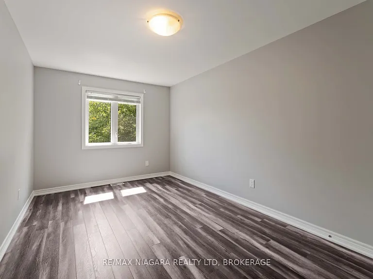81 Grove St — Photo 19