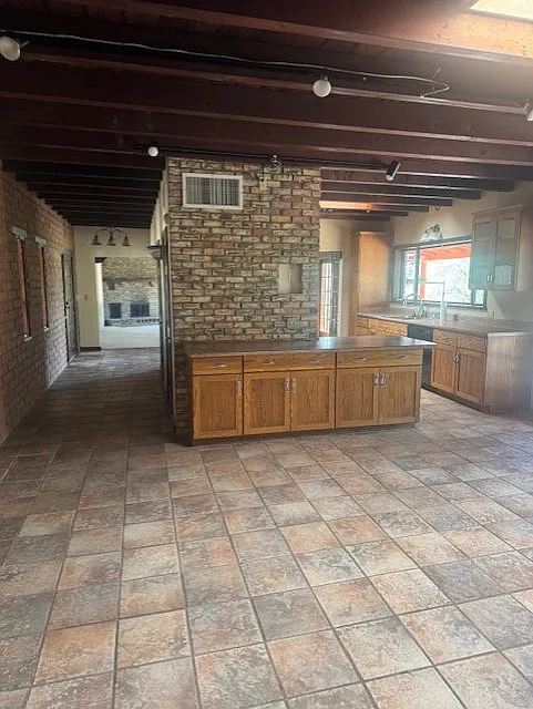 Building Photo - 800 S Pinto Pl