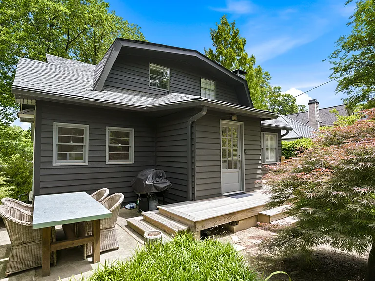 2609 Brookwood Dr NE #0 — Photo 2