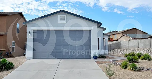 18744 South Vis Photo 1