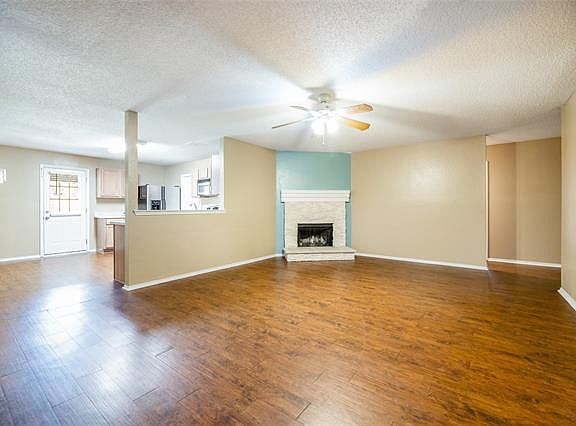 5th image of 2511 Cherry Dr