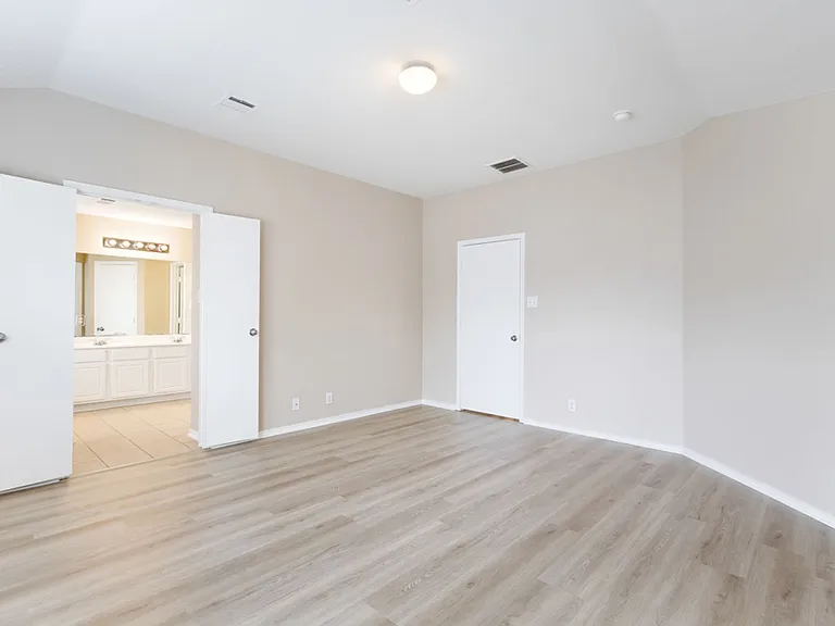 6526 Charles Fld — Photo 24