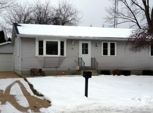 253 S Grove St, Berlin, WI 54923