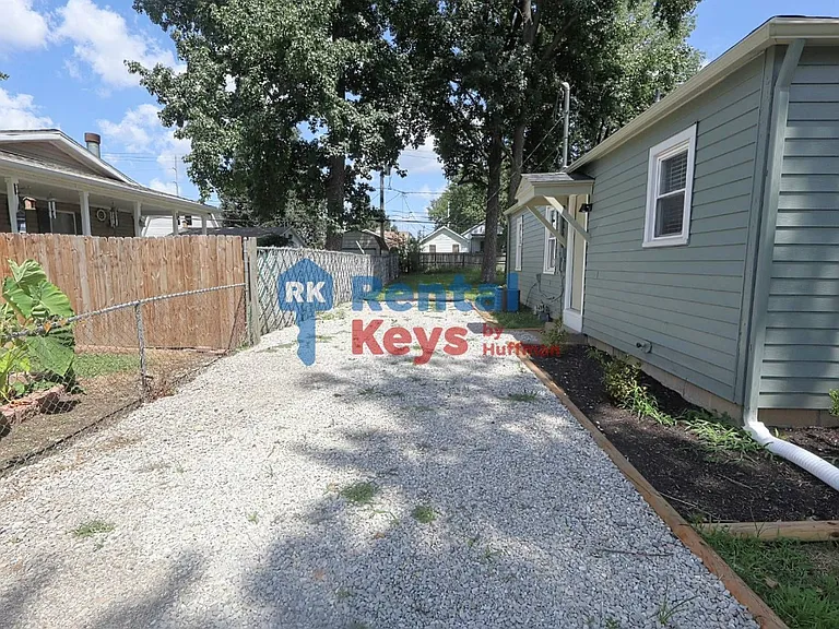 2208 Margybeth Ave — Photo 20