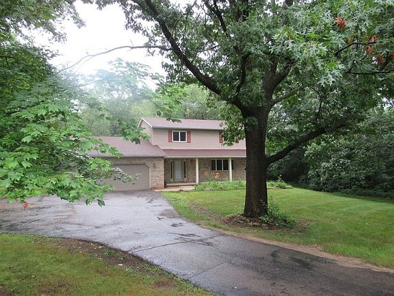 4th image of 6045 Queen Oaks Dr