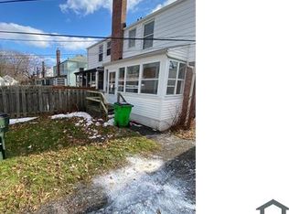 21571 Crystal Ave, Euclid, OH 44123