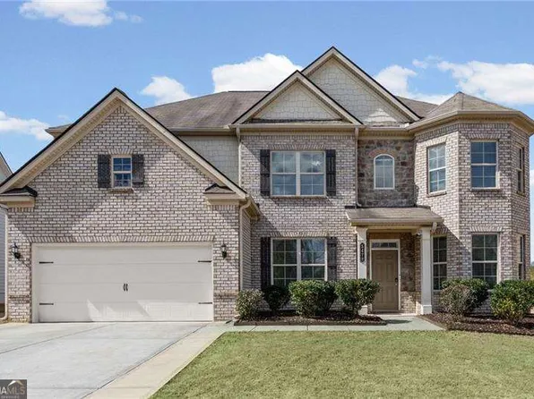 5470 Mirror Lake Dr, Cumming, GA 30028
