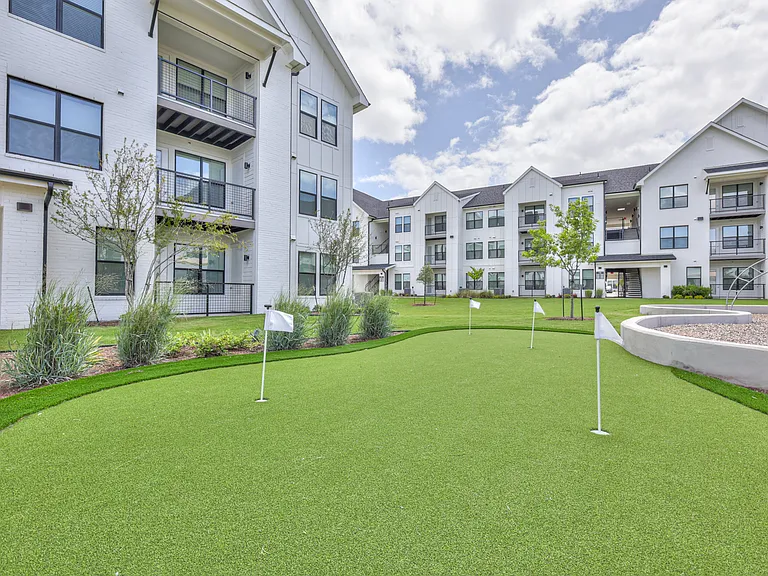 3600 Capitol View — Photo 4