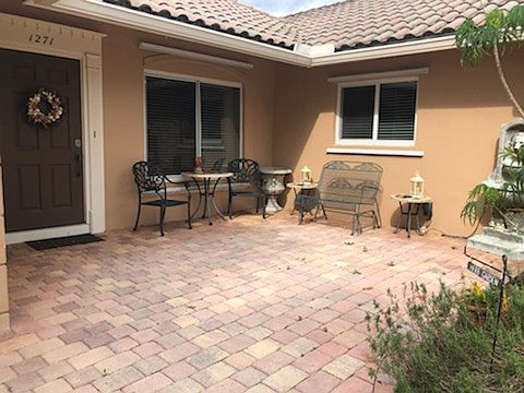 2nd image of 1271 SW 13th Dr