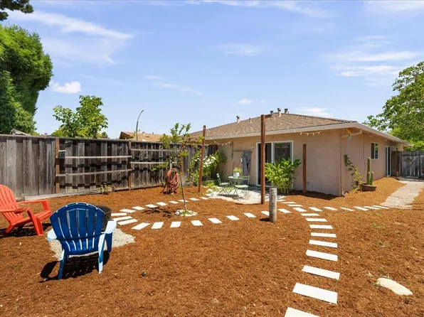 1783 Reinelt Ave, Santa Cruz, CA 95062