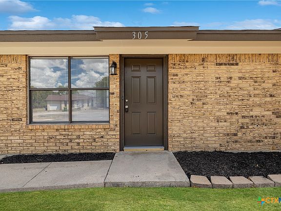 3rd image of 305 Skyview Cir